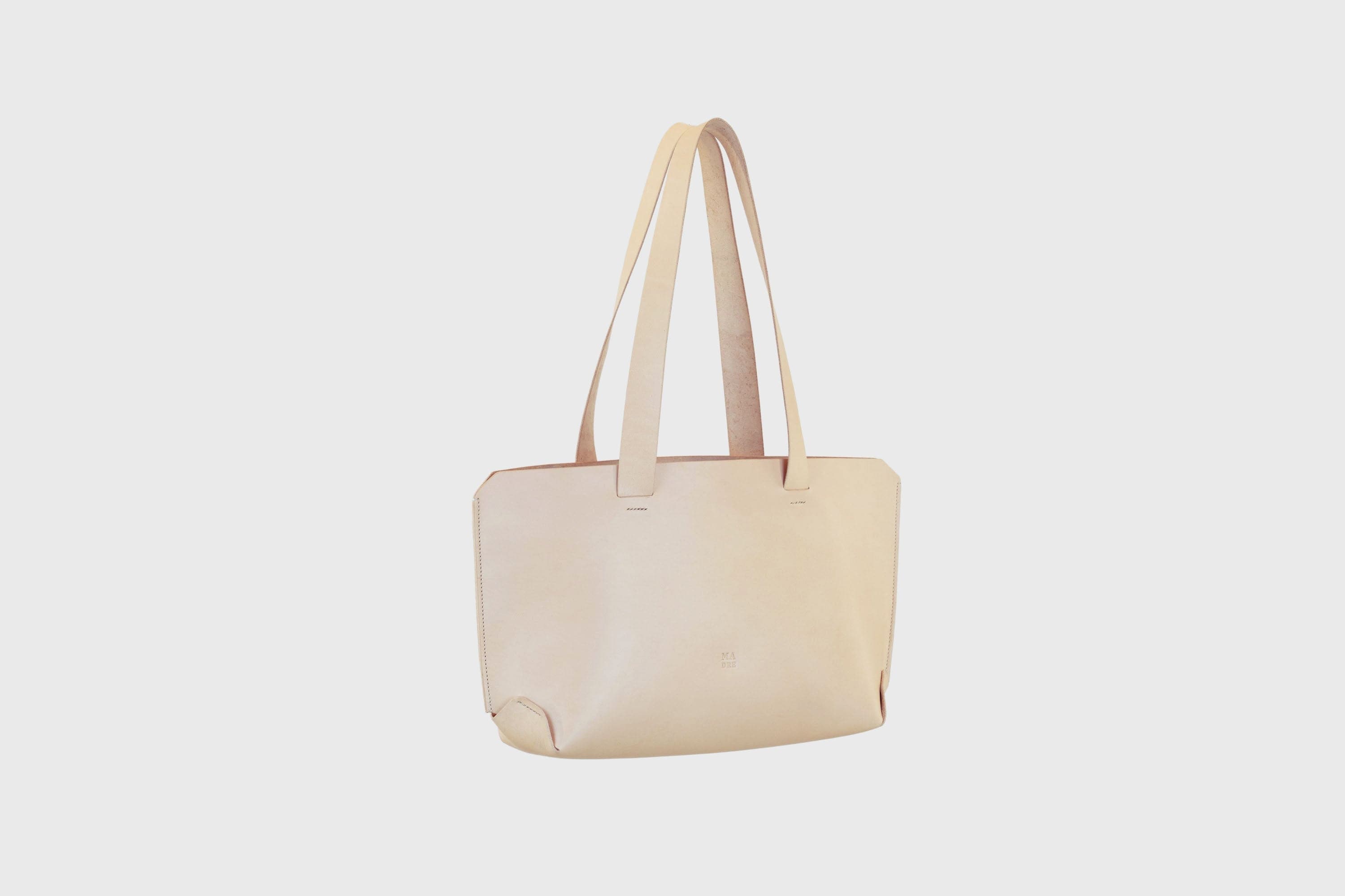 Vachetta Natural Tote Bag Leather Vegetable Tanned Leather Nude Minimalistic Design By Manuel Dreesmann Atelier Madre Barcelona Spain